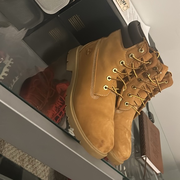 Timberland’s - Picture 2 of 3